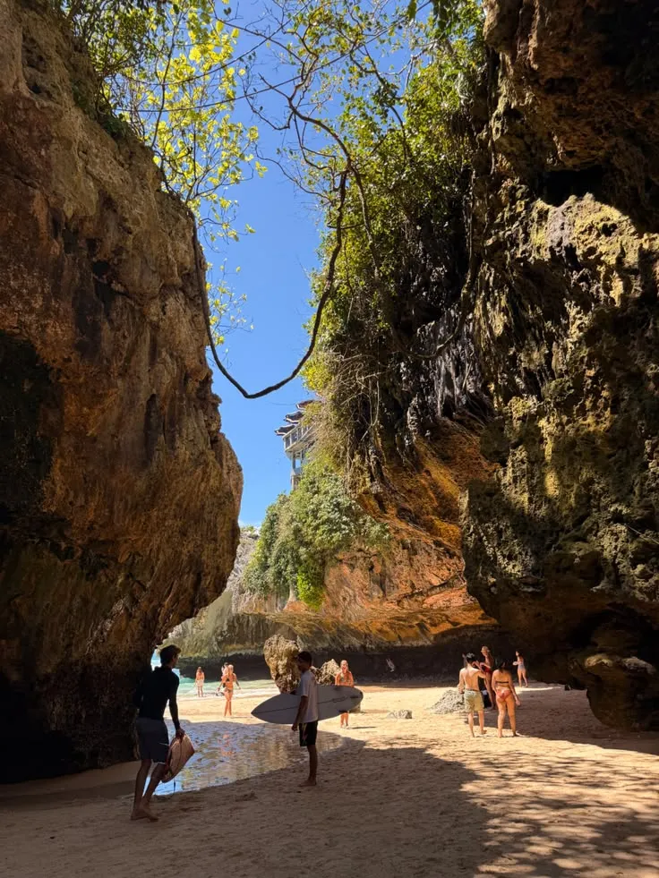 Uluwatu Temple & Southern Bali Tour